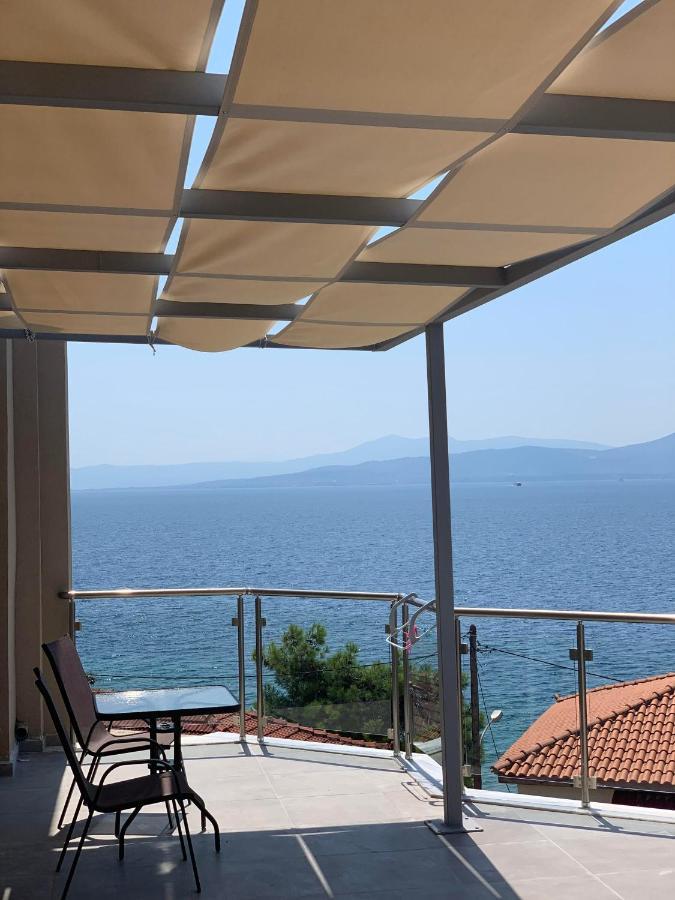 Hotel Banbus Loutra Edipsou  Exterior photo