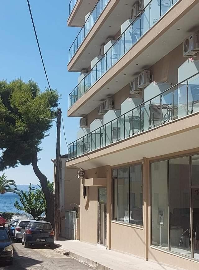 Hotel Banbus Loutra Edipsou  Exterior photo